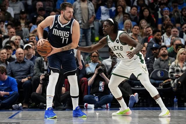 朱俊龙25+9孙铭徽15分广厦胜广州 陈盈骏30+9